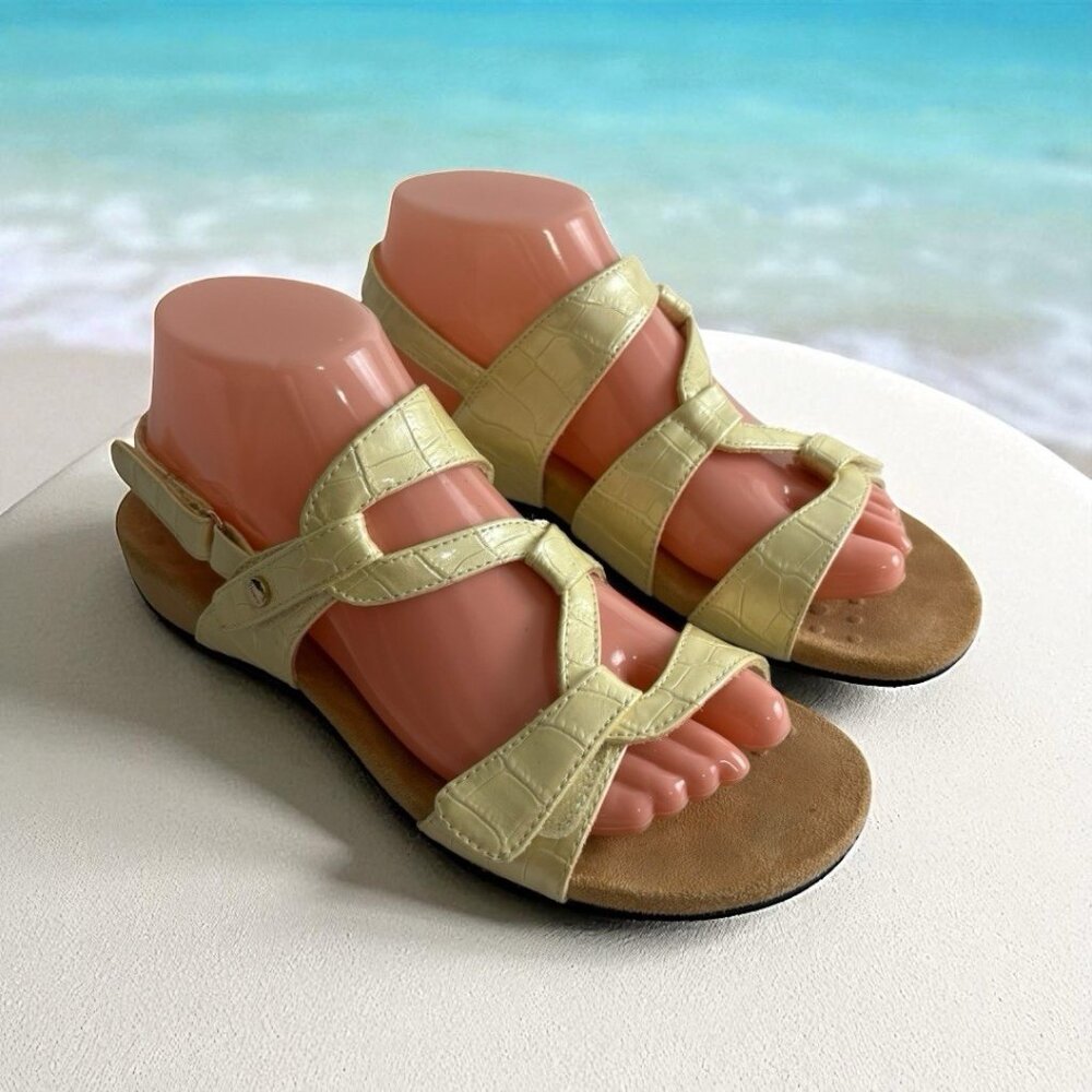 Vionic Orthopedic Sandals  Womens Shoes 7 Snake Ivory Patent Leather 342 PAROS